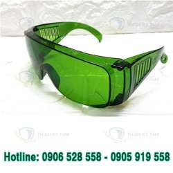 KÍNH ĐÀI LOAN PS09G