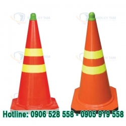 TRỤ GIAO THÔNG HÌNH CHÓP